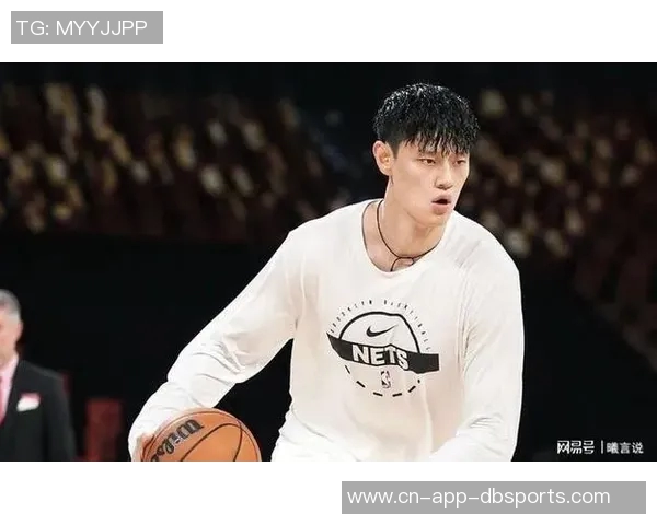 中国赛半场战报布克贡献11分曾凡博未登场托马斯状态火热助太阳暂时领先篮网 中国赛半场战报布克贡献11分曾凡博未登场托马斯状态火热助太阳暂时领先篮网