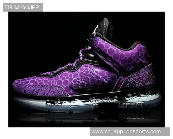 华子与好友搞笑评选年度最佳球鞋AE1独占鳌头引发热议