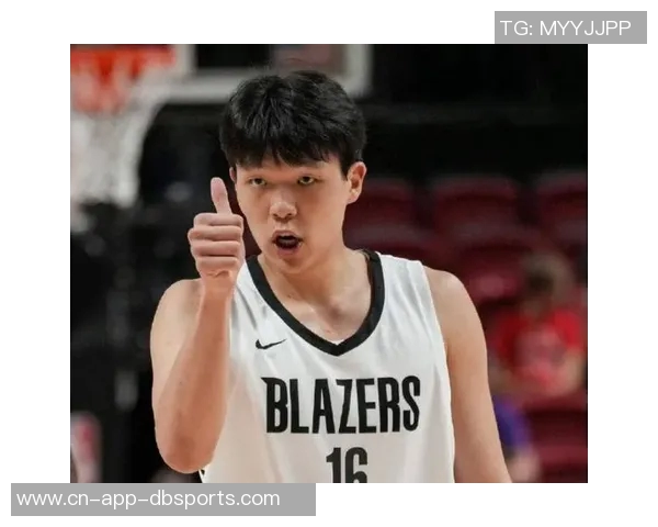 杨瀚森谈季前赛中锋对位体验与夏季联赛的显著差异 杨瀚森谈季前赛中锋对位体验与夏季联赛的显著差异