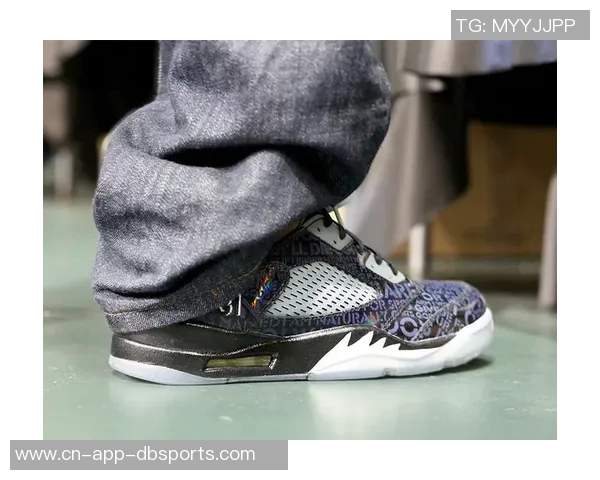 迈克米勒致敬两连冠将爱车改装为詹姆斯迈阿密配色球鞋主题款式