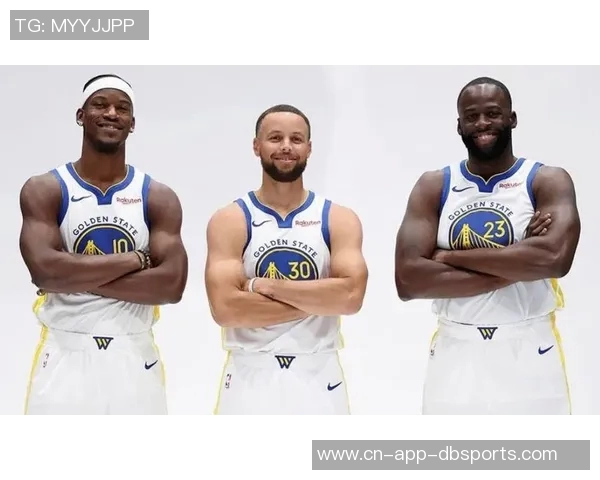 库里谈巴特勒罚球失误表示不置可否引发热议 库里谈巴特勒罚球失误表示不置可否引发热议